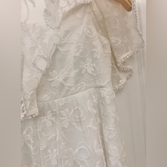 David’s Bridal White Lace Off-Shoulder Dress for Girls Size 8 - Picture 6 of 12